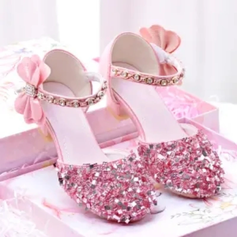 Новая обувь принцессы для девочек, Сандалии, детская обувь с блестящим бантом на низком каблуке, Детская обувь для девочек, детская обувь для вечеринок, танцевальная обувь Изображение 0